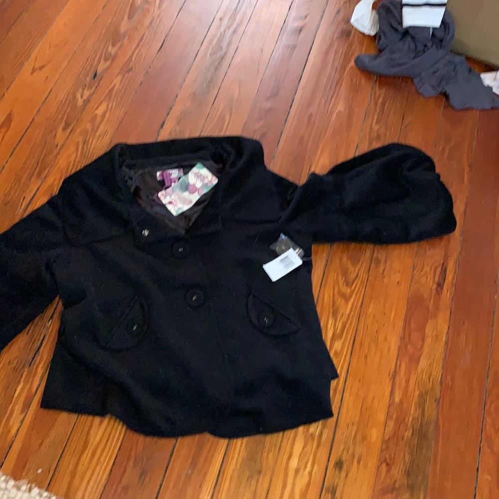 Buffalo by David Britton cropped puff sleeve jacket. NWT. Retail 128